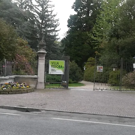 Camoscio With Private Garden 아파트 *