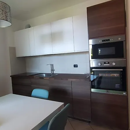 아파트 Camoscio With Private Garden *